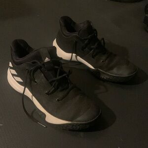 Adidas old school basketball shoes